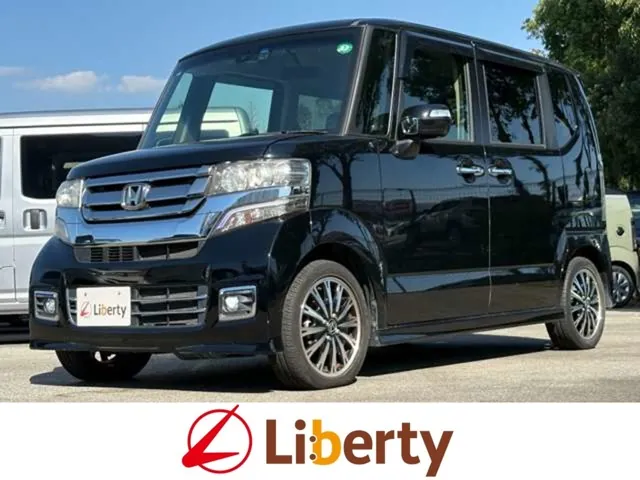 Honda N-Box 2017 photo 2
