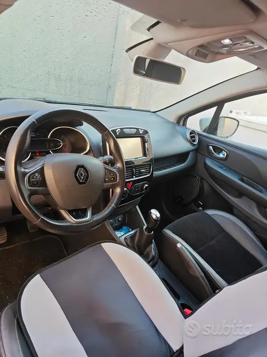 Renault Clio 2017 photo 3