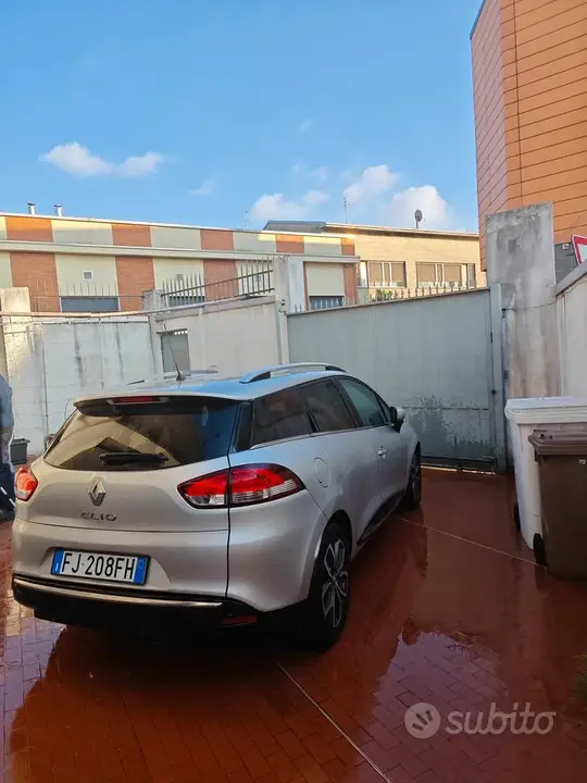 Renault Clio 2017 photo 2