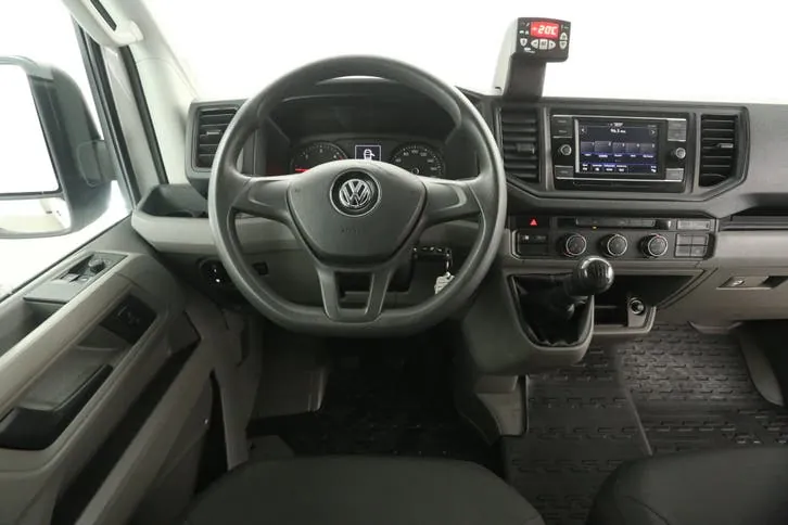 Volkswagen Crafter 2023 photo 2