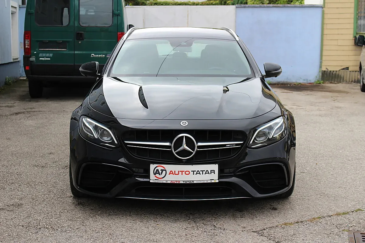Mercedes-Benz E-Class 2017 photo 3