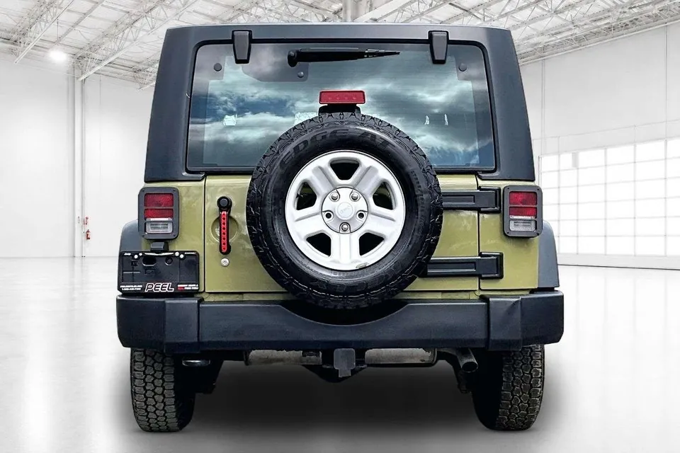 Jeep Wrangler 2013 photo 4