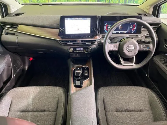 Nissan Ora G 2024 photo 2