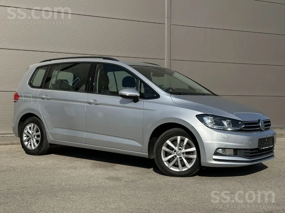 Volkswagen Touran 2016 photo 2