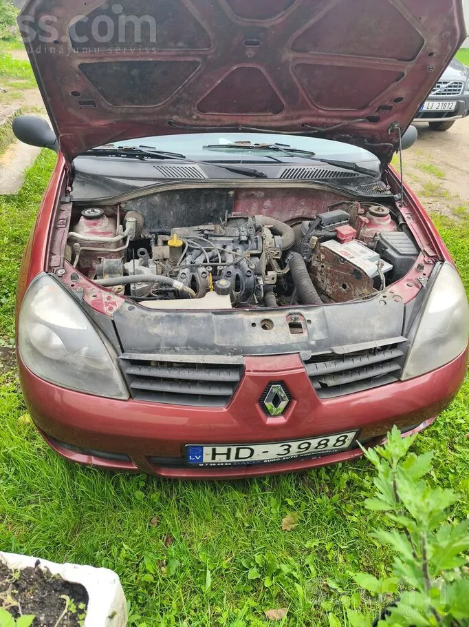 Renault Clio 2008 photo 3