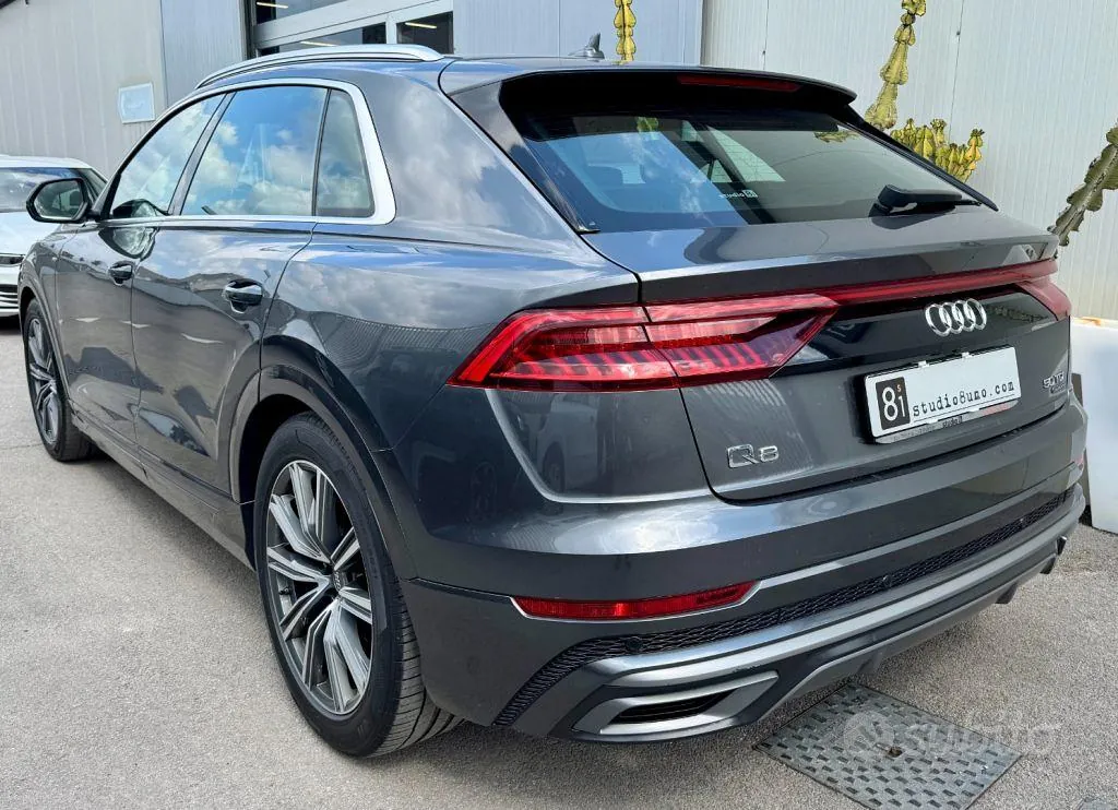 Audi Q8 2019 photo 2