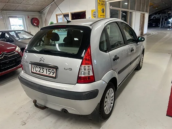 Citroen C3 2006 photo 2