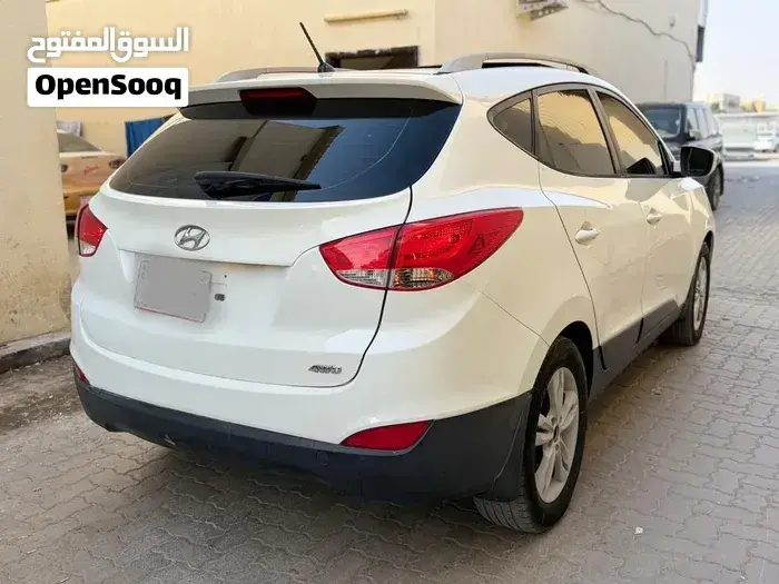 Hyundai Tucson 2012 photo 3