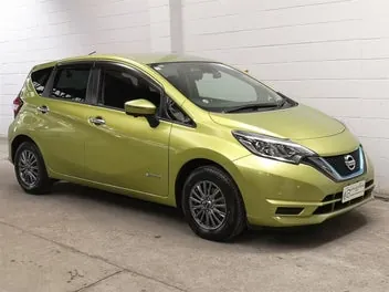 Nissan Note 2017 photo 2