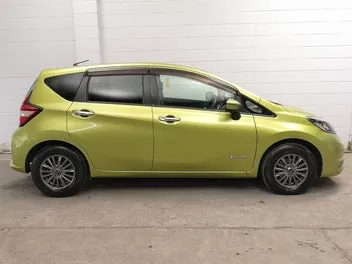 Nissan Note 2017 photo 4