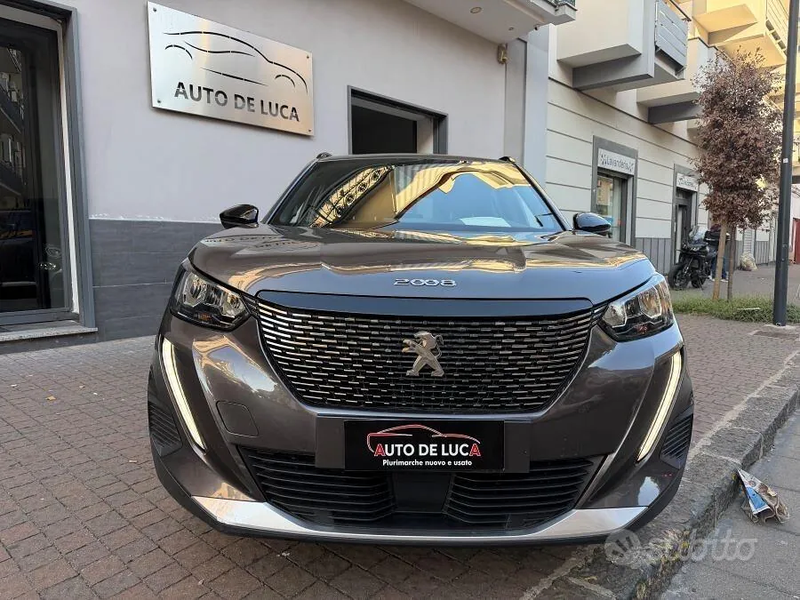 Peugeot 2008 2024 photo 3