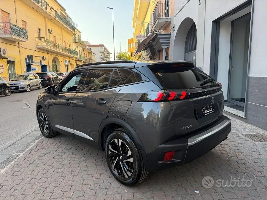 Peugeot 2008 2024 photo 4