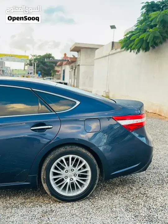 Toyota Avalon 2015 photo 2
