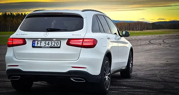 Mercedes-Benz Glc220 D 2016 photo 5