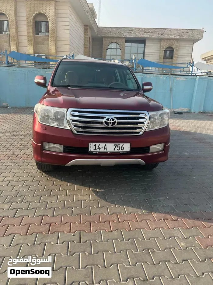 Toyota Land Cruiser 2010 photo 2