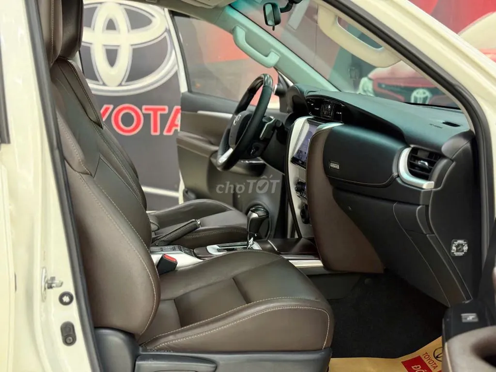 Toyota Fortuner 2018 photo 3