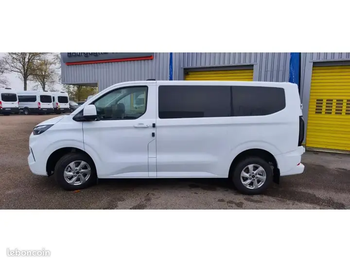 Ford Transit Custom Kombi 2025 photo 2