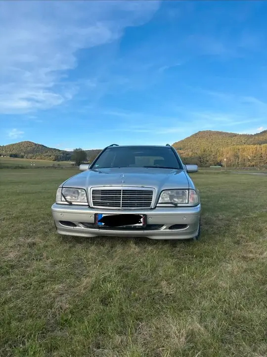Mercedes-Benz S202