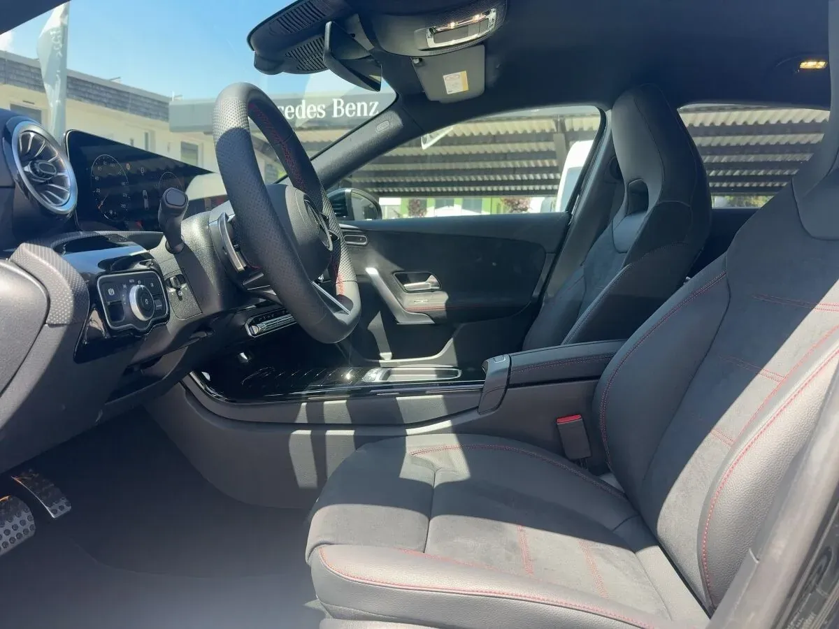 Mercedes-Benz A-Class 2026 photo 3