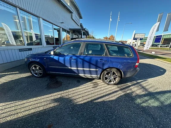 Volvo V50
