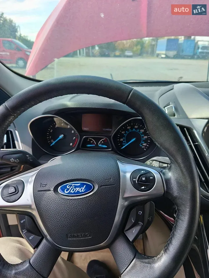 Ford Escape 2013 photo 3