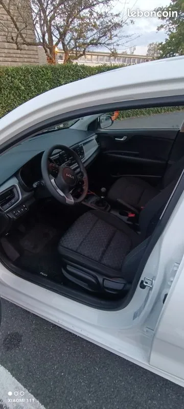 Kia Rio 2023 photo 5