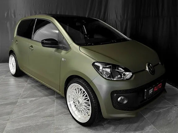 Volkswagen Up 2015 photo 2