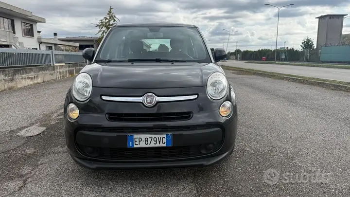 Fiat 500L 2013 photo 2