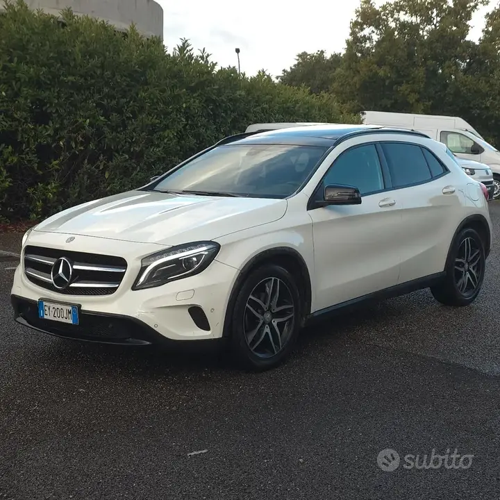 Mercedes-Benz Gla 2015 photo 4