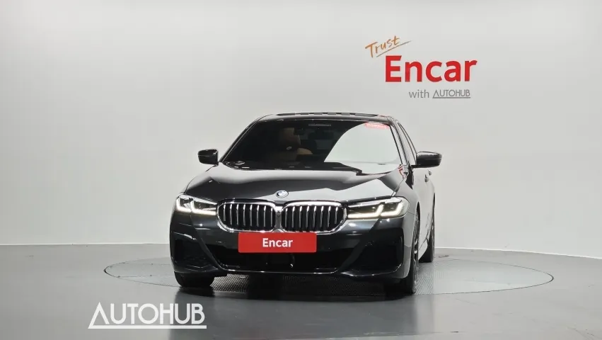 BMW 5 Series 2023 photo 3