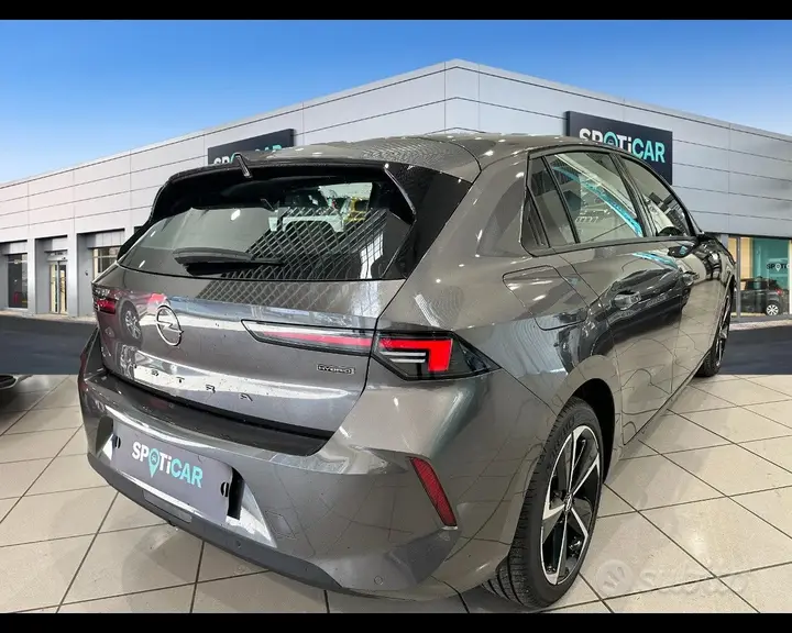 Opel Astra 2023 photo 5