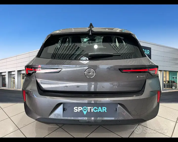 Opel Astra 2023 photo 4