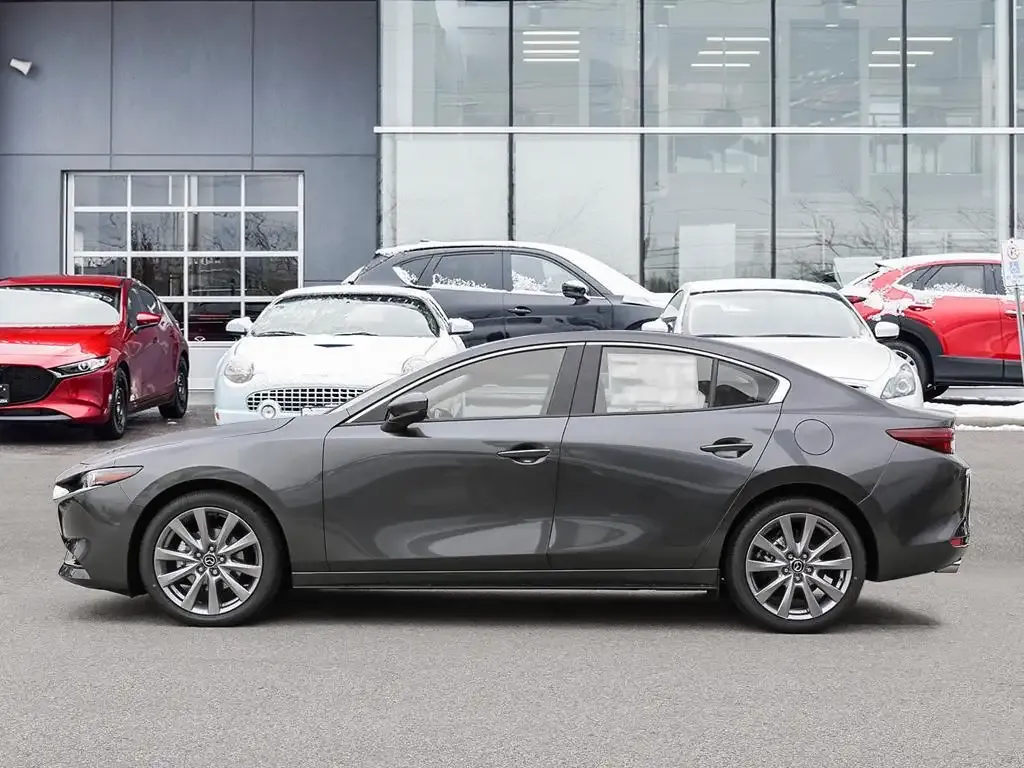 Mazda 3 2026 photo 3