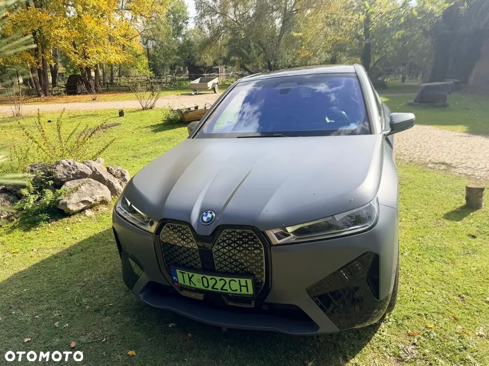 BMW Ix 2022 photo 3