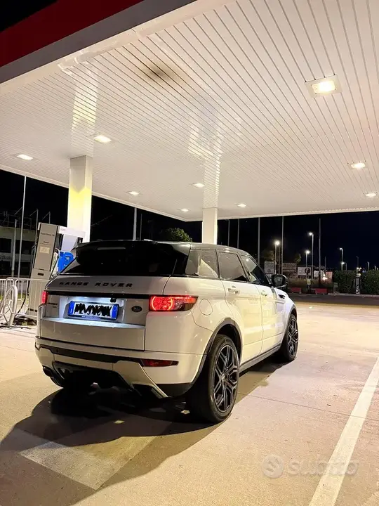Land Rover Range Rover Evoque 2016 photo 3