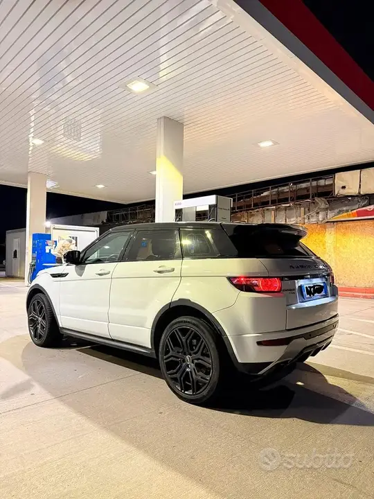 Land Rover Range Rover Evoque 2016 photo 4
