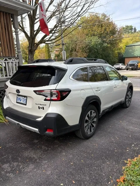 Subaru Outback 2023 photo 5