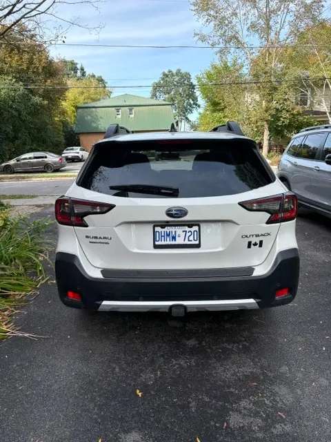 Subaru Outback 2023 photo 2