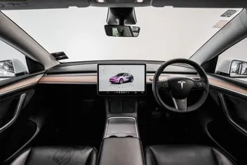 Tesla Model Y 2022 photo 4