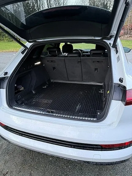 Audi E-Tron 2022 photo 5