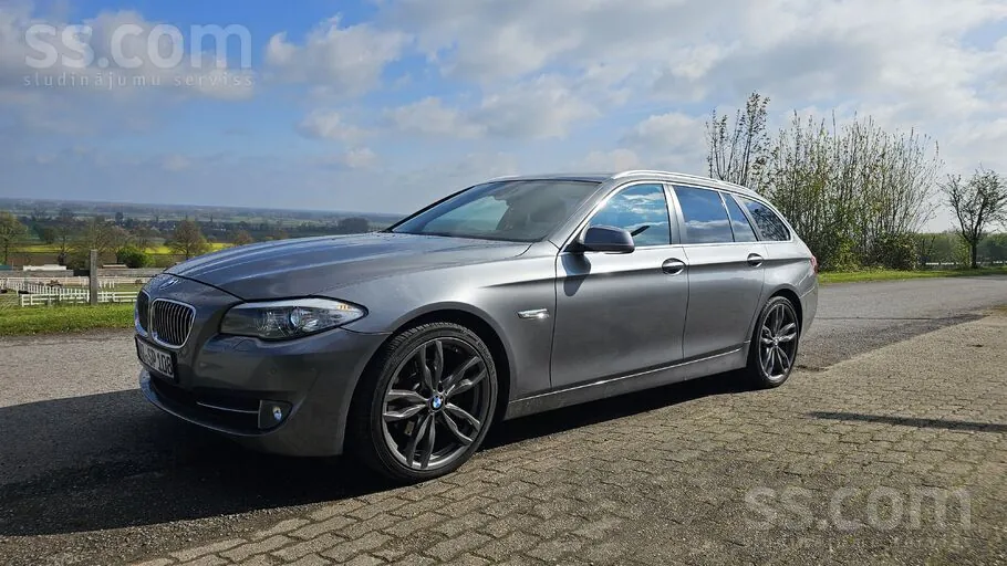 BMW 520D 2011 photo 2