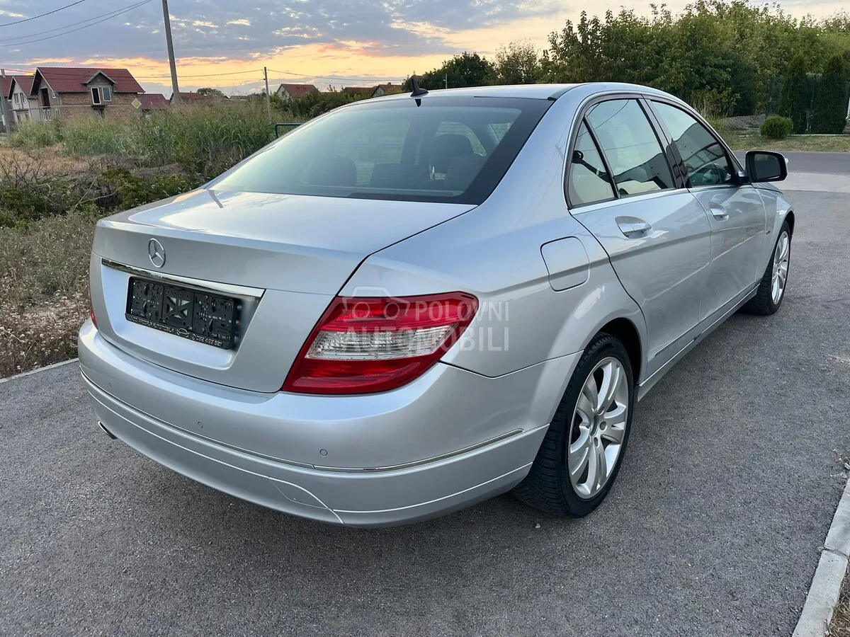Mercedes-Benz C 220 2008 photo 5