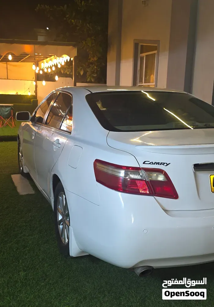 Toyota Camry 2010 photo 2