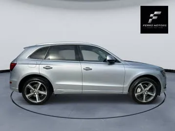 Audi Q5 2015 photo 2