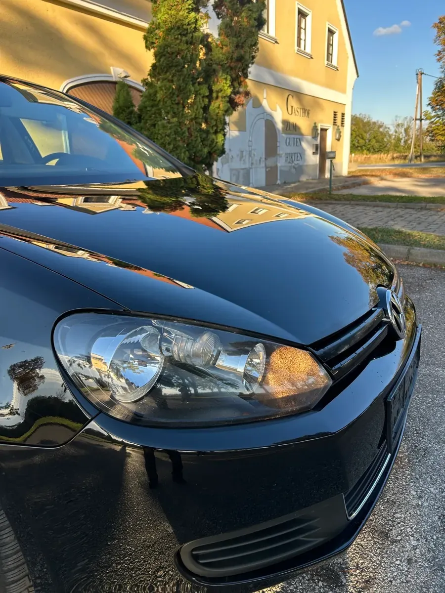 Volkswagen Golf 2011 photo 3