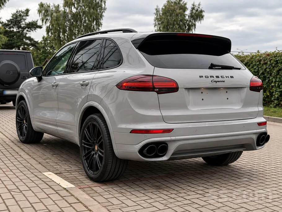 Porsche Cayenne 2015 photo 4