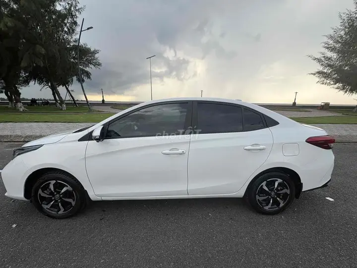 Toyota Vios 2024 photo 4