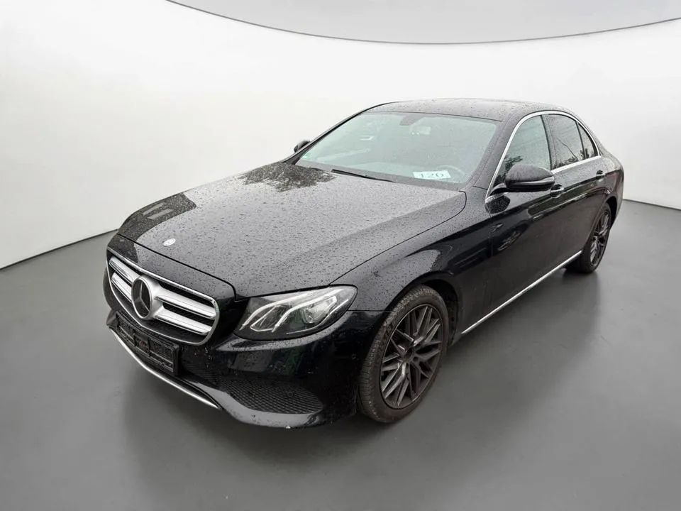 Mercedes-Benz E 220 D Avantgarde