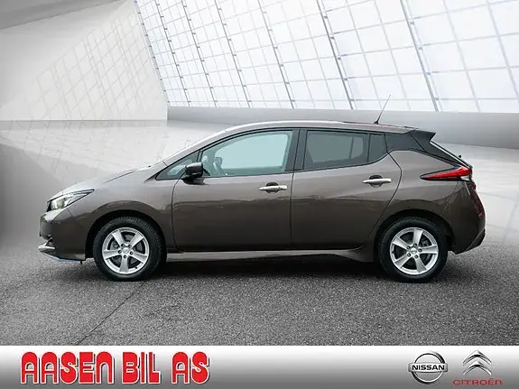 Nissan Leaf 2021 photo 4