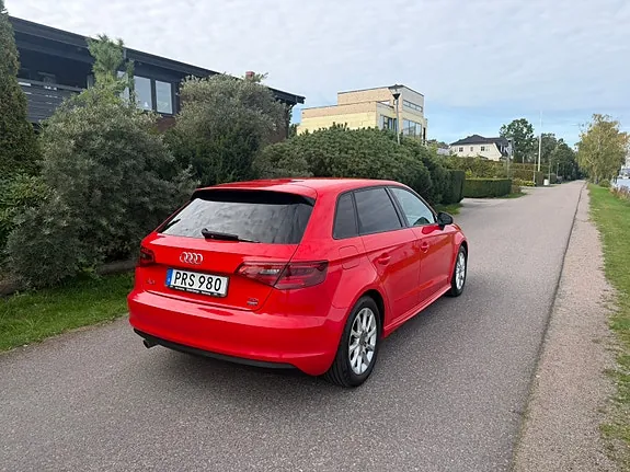 Audi A3 2014 photo 3